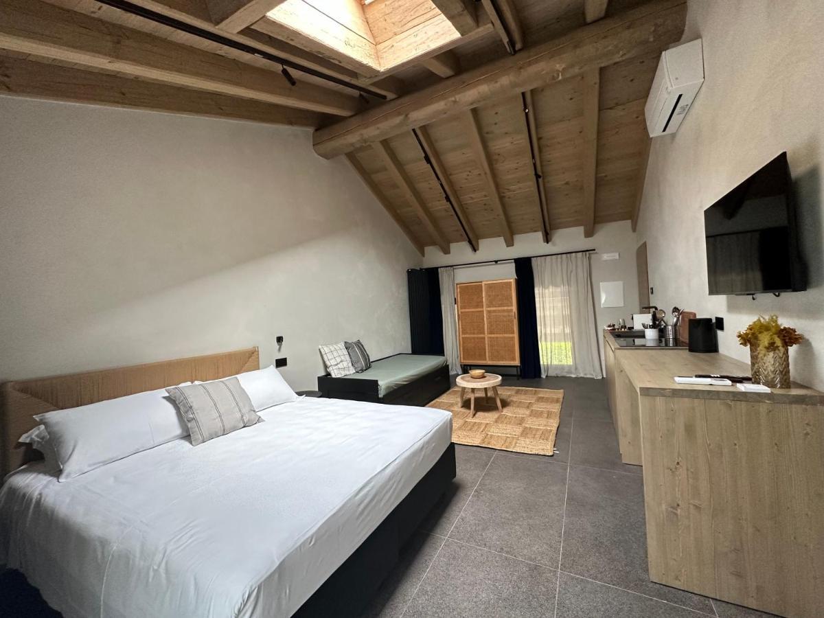 Corte Vallio Desenzano del Garda Exterior foto